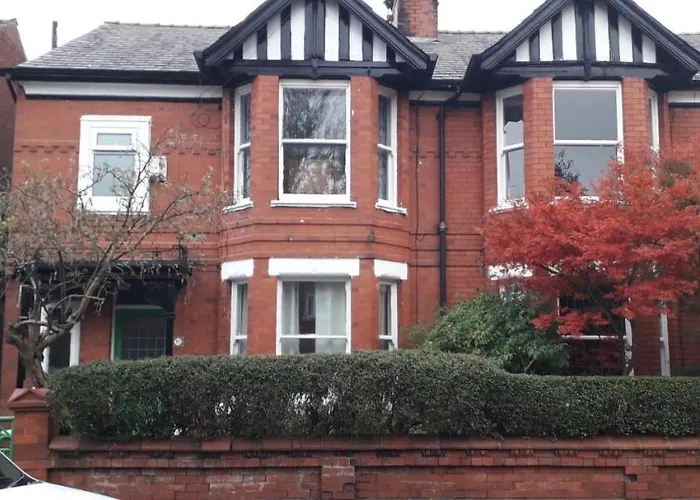 Bird Song Old Trafford