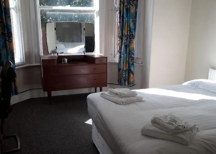 Bird Song Old Trafford Manchester