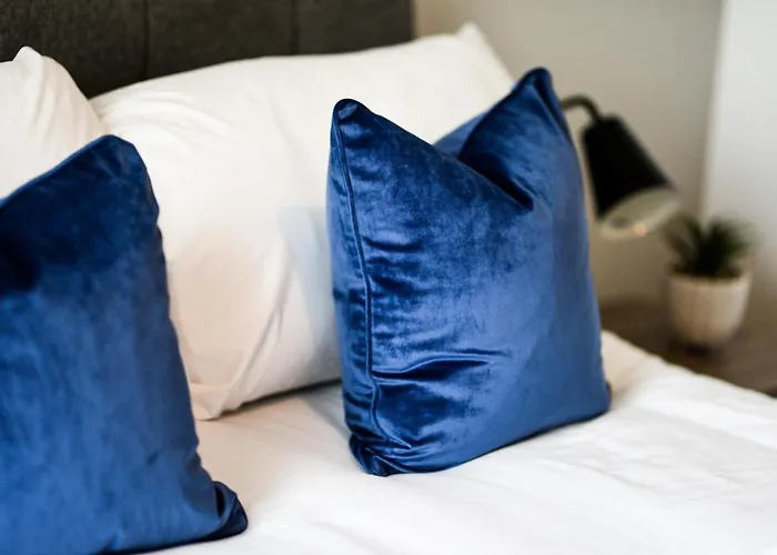 Onpoint - Spacious 2 Bedroom Apt - City Centre With Balcony Манчестер