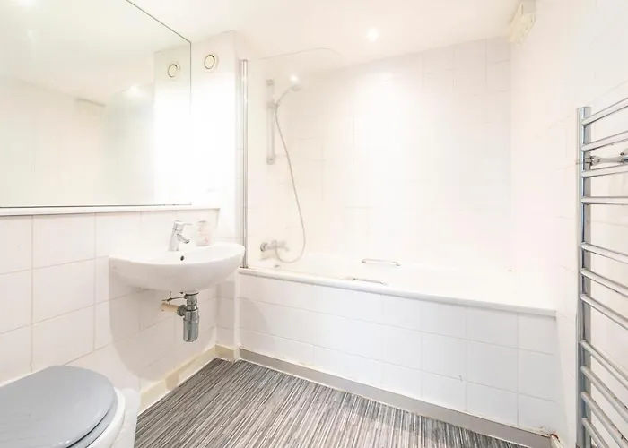 호텔 Skyline Tower