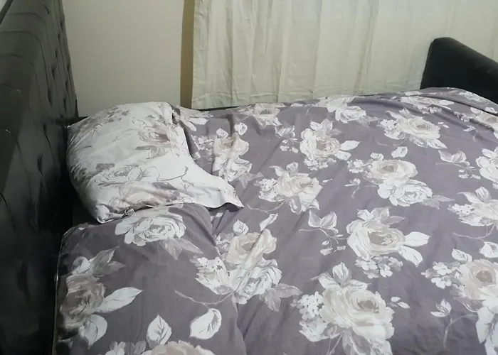 Splendid 4bedrooms Shared Manchester