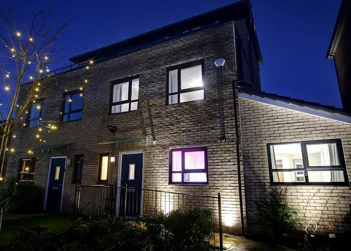 Riverside Villas Manchester