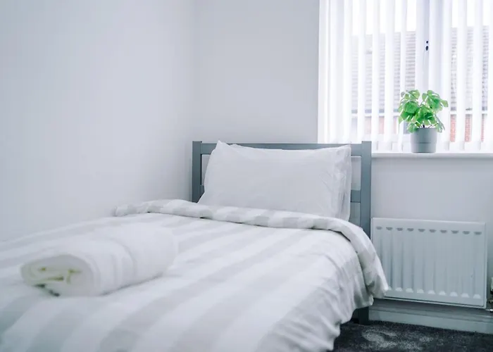 Luxury 3 Bedroom House Close To Center * 맨체스터