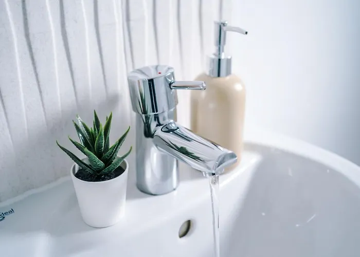 Luxury 3 Bedroom House Close To Center 맨체스터