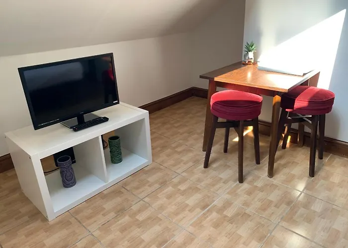 - Free Parking 맨체스터