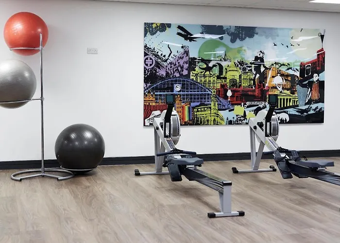 公寓式酒店 Roomzzz Victoria 4*