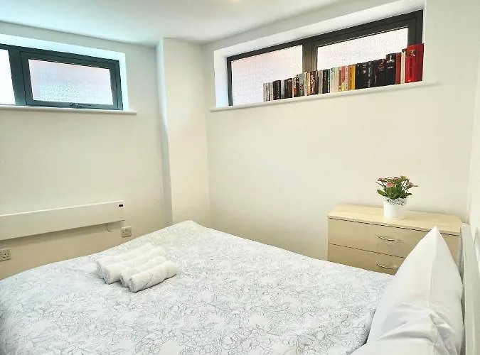 Two Bedrooms Flat - Centre * 曼彻斯特