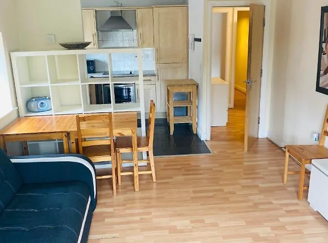 Alexandra Heights Appartement