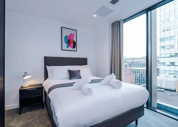 Hilltop Serviced - Piccadilly Manchester