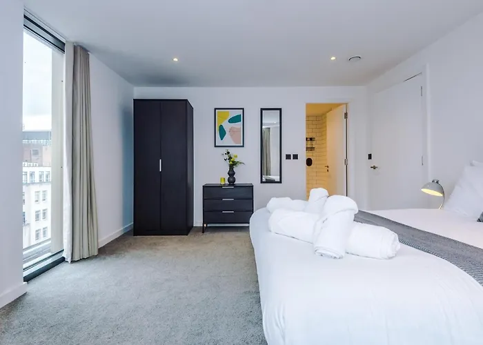 Hilltop Serviced - Piccadilly