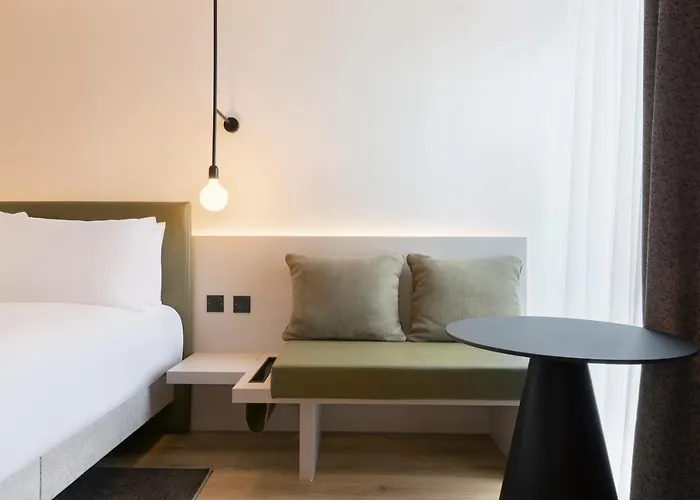 Leonardo Piccadilly 4* Manchester