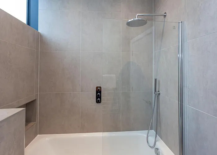 Pillo Serviced - Apartament *