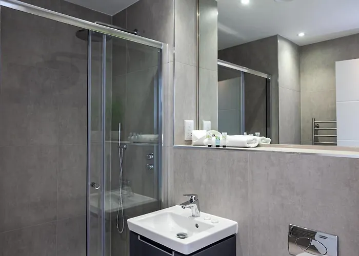 Pillo Serviced - Apartament *