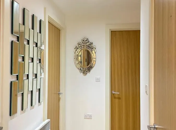 Apartman Wharf Premier - Free Private Parking *