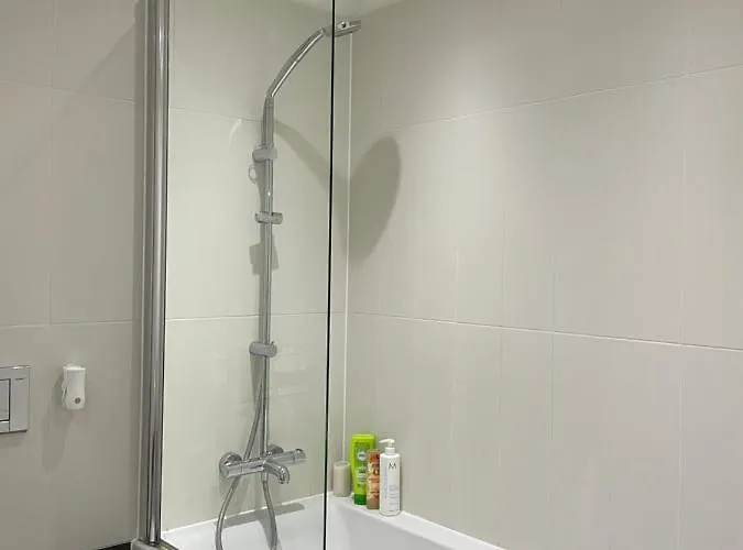 Apartman Wharf Premier - Free Private Parking