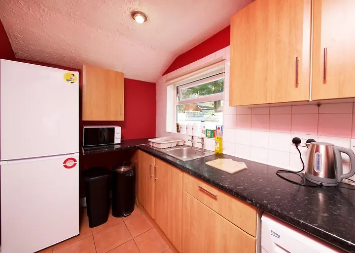 Crystal House 10min To Centre Ideal For Work And Leisure * Манчестер