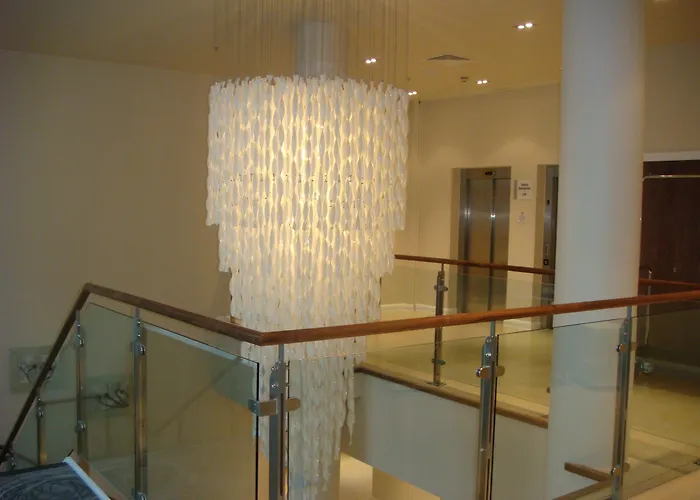 Express Centre By Ihg Hotel