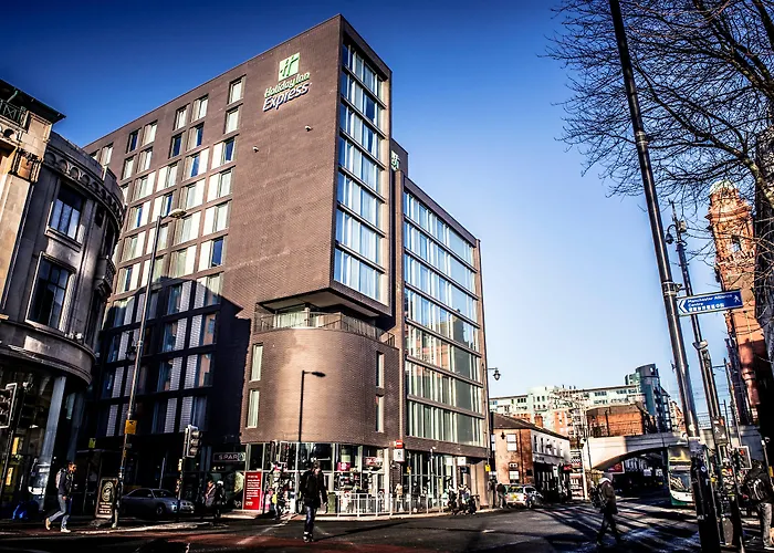 Express Centre By Ihg 3*