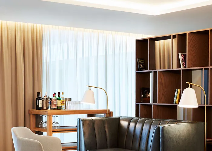 Hyatt Regency Hotell 4*