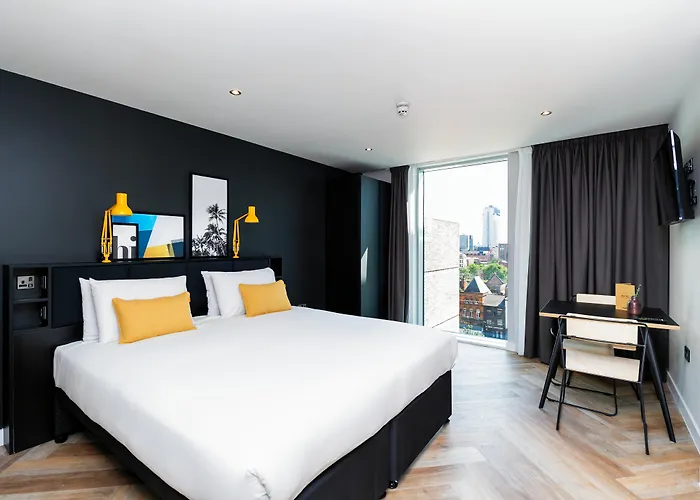 Staycity Northern Quarter Aparthotel 4*