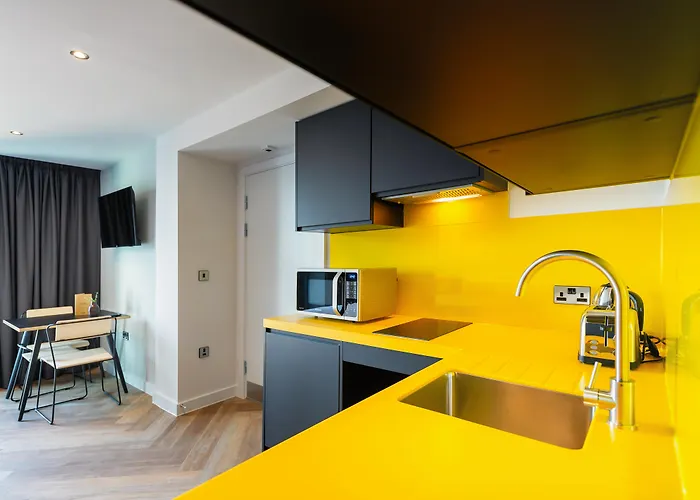 Aparthotel Staycity Northern Quarter