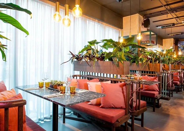 Yotel Deansgate 4* مانشستر