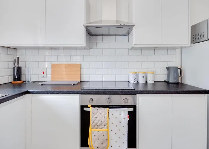 Pass The Keys Lovely 3 Bedroom Golf Club And Parking Ferienhaus