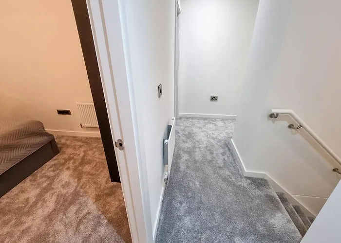 Luxury Centre Townhouse With Parking Casa de Férias Manchester