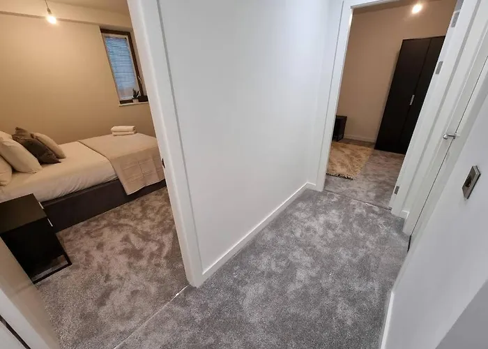 بيت للعطل Luxury Centre Townhouse With Parking