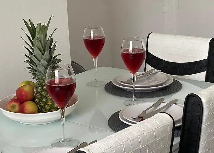 Cosy Cheerful 2 Bedrooms Near Piccadilly, Etihad Stadium Sleeps Up To 5 * Μάντσεστερ