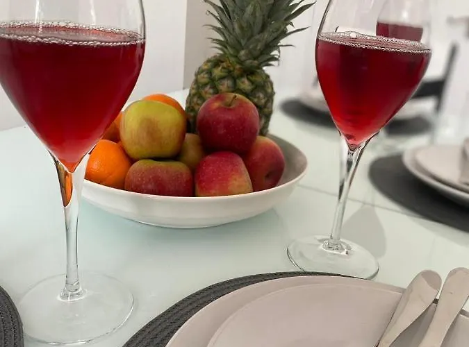 Cosy Cheerful 2 Bedrooms Near Piccadilly, Etihad Stadium Sleeps Up To 5