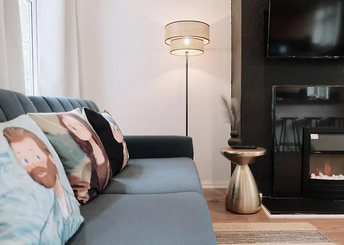 Bee - Byron House Semesterbostad