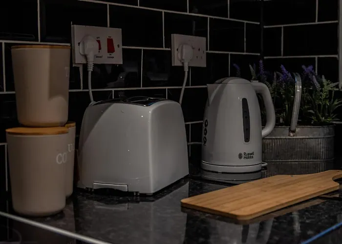 Bv Comfy Spacious 3 Bedroom House At Tatton Street *