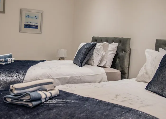 Bv Comfy Spacious 3 Bedroom House At Tatton Street * Manchester