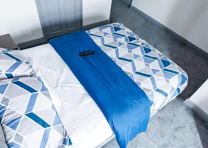 Empress House Aparthotel