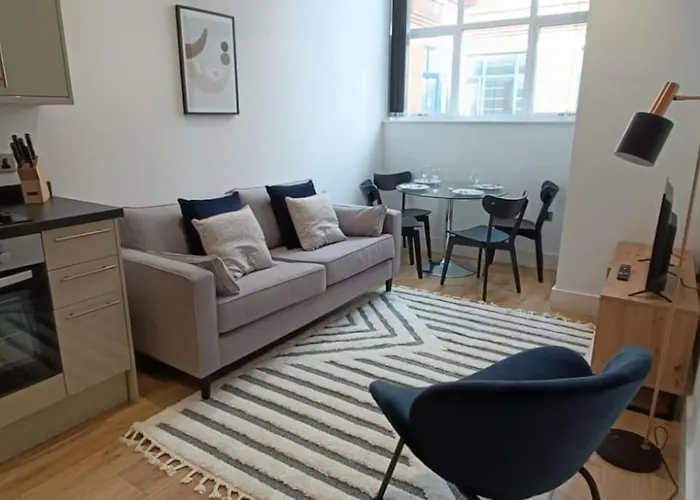 Stunning Mill Near To City Centre And Etihad Stadium! *