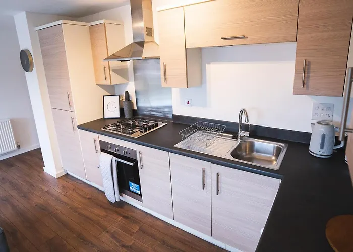 Centre 2-bed - New - Free Wi-fi - *