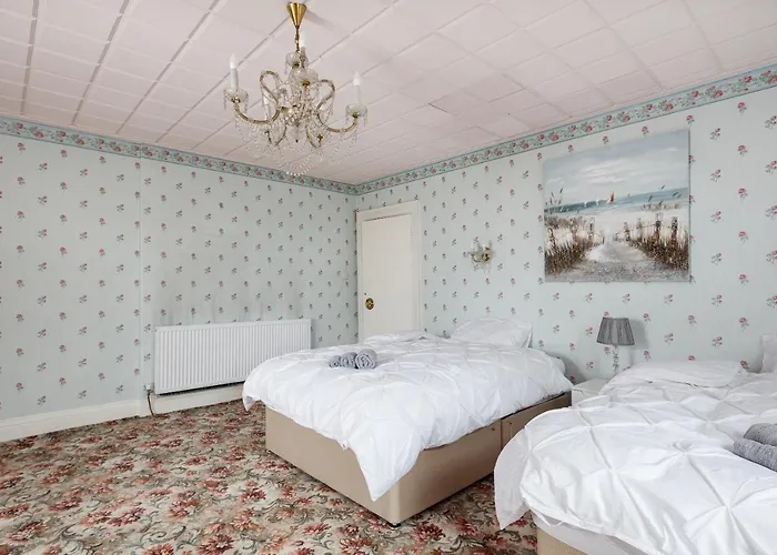 Beautiful 'mayfield' With Private Pool! * Mánchester