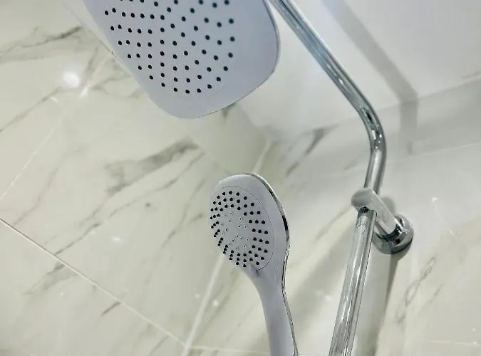 Lejlighed Beautiful And Homely 3 Bed House With Free Parking So Close To Man And Centre Manchester