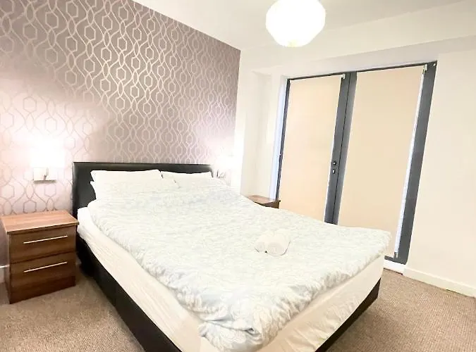 아파트 Lovely 2 - Bedroom In Centre 맨체스터