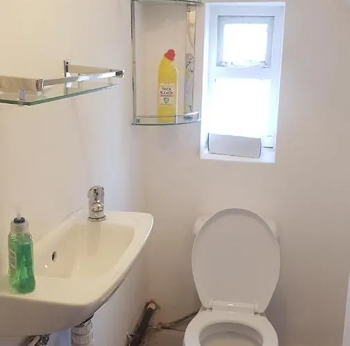 Single Bedroom In Withington M20 1 Single Bed, Rm4 Pensjonat Manchester