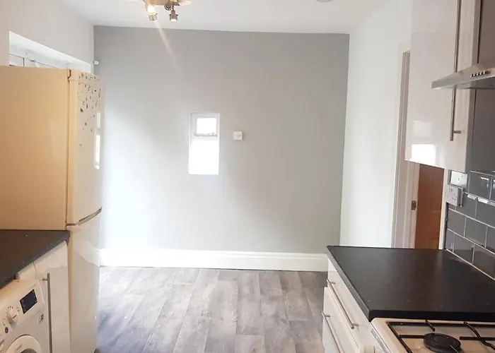 Single Bedroom In Withington M20 1 Single Bed, Rm4 *