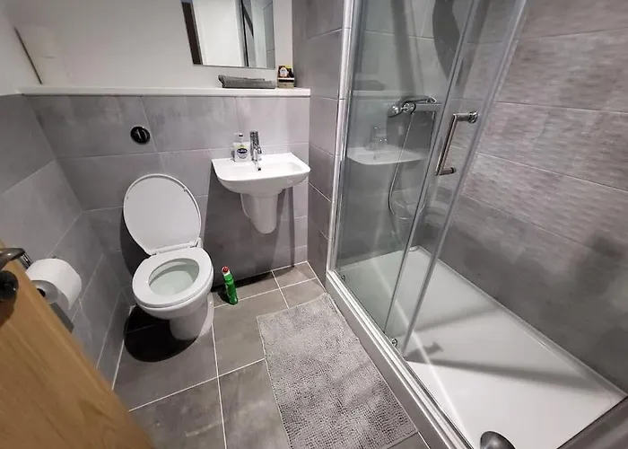 Beautiful 2 Bedroom Salford Quays Lejlighed *