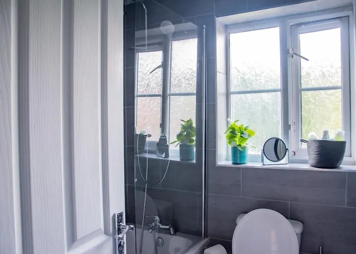 Bv Stylish Homely 3 Bedroom Close To Arena *