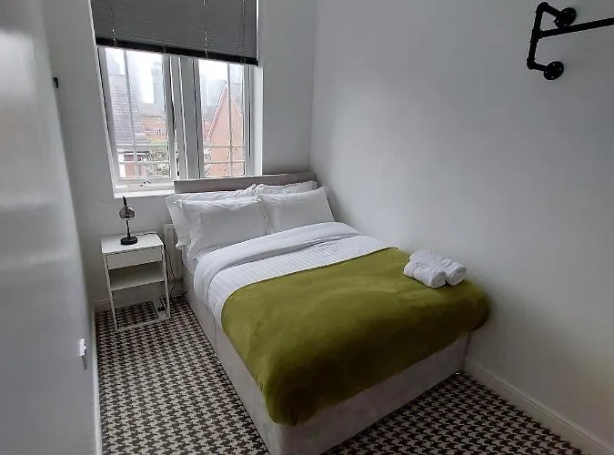 Bankwellstreet Guest house 3*