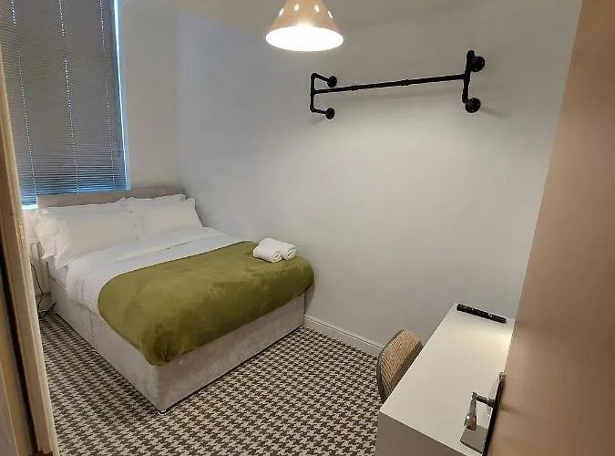 Bankwellstreet Guest house 3*