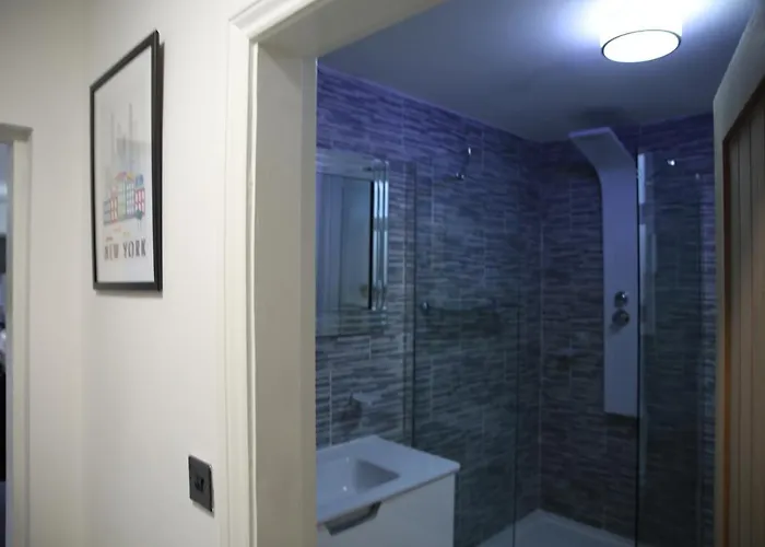 بيت ضيافة Rostron House مانشستر