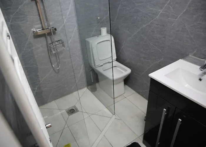 Rostron House بيت ضيافة