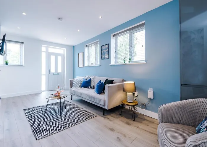 아파트 The Ecclesian - Upscale Near Trafford Centre & Eccles Train Station *