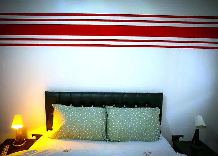 Rostron House بيت ضيافة *